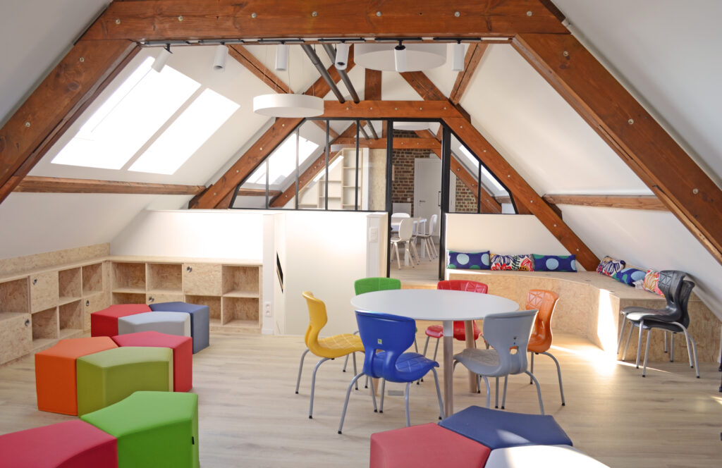 Ecole Haren-Aménagement intérieur classe